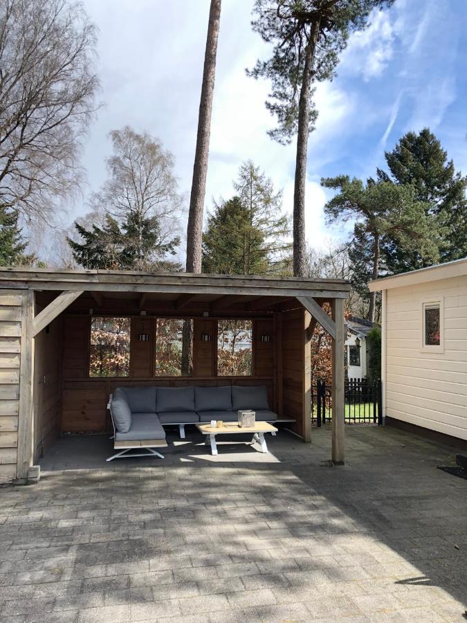 Chalet Bosrand 42 Park Veluwshof 6 p Hoenderloo Buitenkant foto