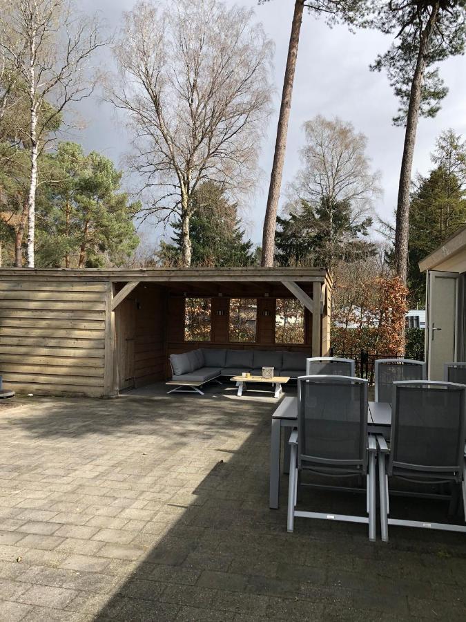 Chalet Bosrand 42 Park Veluwshof 6 p Hoenderloo Buitenkant foto