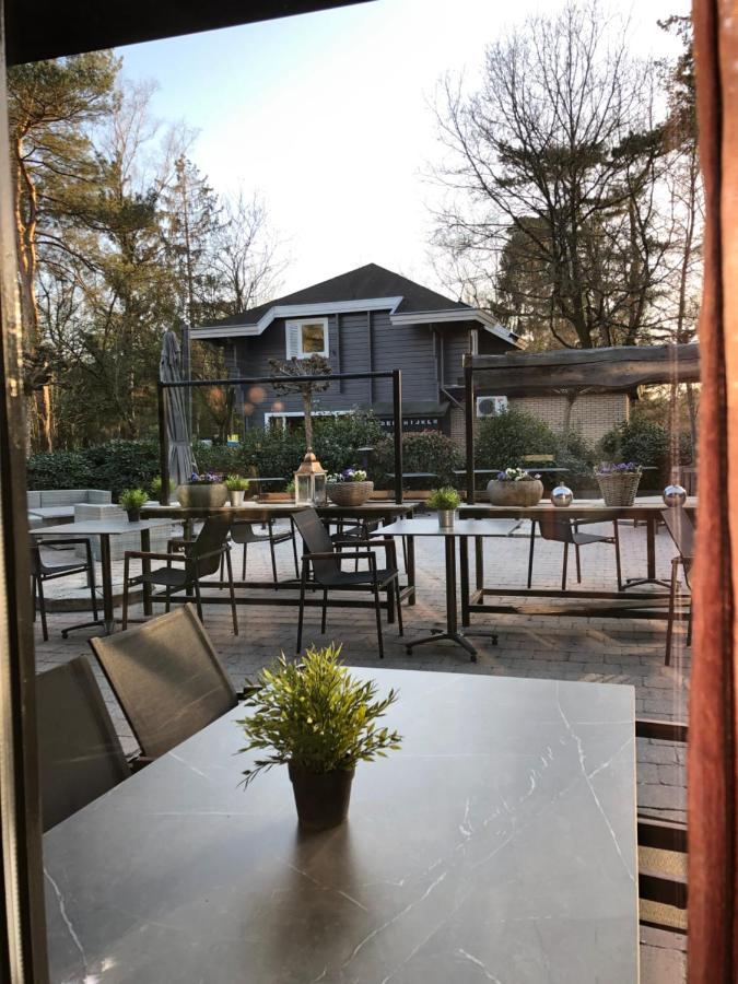 Chalet Bosrand 42 Park Veluwshof 6 p Hoenderloo Buitenkant foto