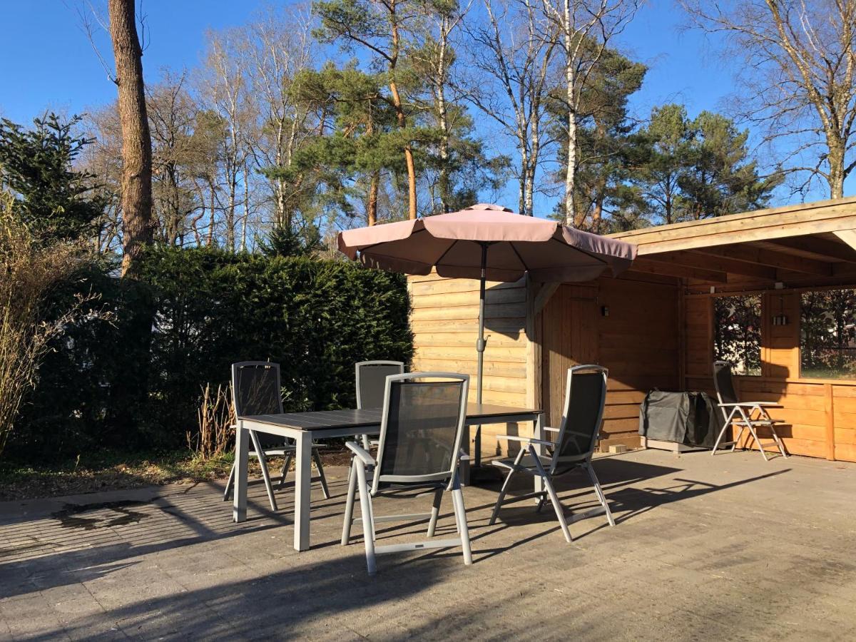 Chalet Bosrand 42 Park Veluwshof 6 p Hoenderloo Buitenkant foto